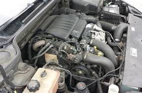 pegeot 407  1.6 TDI 110KM комплектный двигатель 2005 год,.