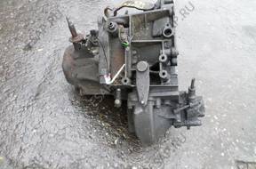 Peugeot 205 1,9D КОРОБКА ПЕРЕДАЧ 20CJ17
