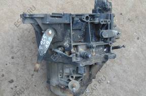PEUGEOT 205 1.9D  КОРОБКА ПЕРЕДАЧw