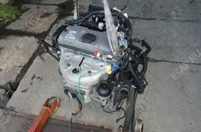 PEUGEOT 206 + 1,1i двигатель HFX 10FP7Z / 37776 л.с.