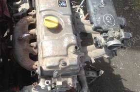 Peugeot 206 SAXO двигатель 1,1 HFZ uszkodzony WIELU