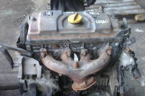 Peugeot 206 SAXO двигатель 1,1 HFZ uszkodzony WIELU