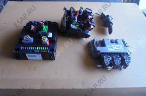 Peugeot 207 1.6-16V КОМПЛЕКТ ЗАЖИГАНИЯ Bosch