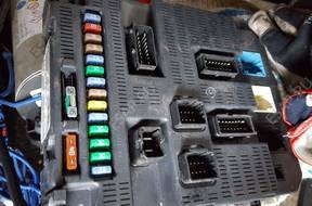 Peugeot 207 БЛОК УПРАВЛЕНИЯ BSI 9664532580