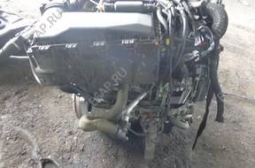PEUGEOT 3008 1.6 E-HDi двигатель комплектный