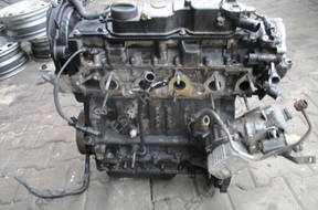PEUGEOT 3008 2011 год 1,6 HDI двигатель с НАСОС + форсунки