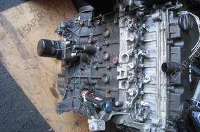 PEUGEOT 307 02 HDI 2.0 двигатель 90KM 10DYLH