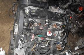 PEUGEOT 307 2.0HDI 90 л.с..  02r двигатель