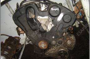 PEUGEOT 607 3.0 V6 двигатель