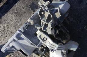 PEUGEOT 807   2.0 HDI  КОРОБКА ПЕРЕДАЧW 20LM24