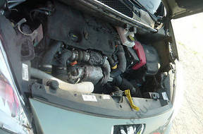 Peugeot Partner 1.6 HDi двигатель kompetny с osprz