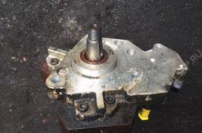 Poma wtryskowa 8200456693 Renault 1.9 dci