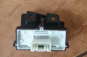 PRZYCISKI КПП  AURIS II LIFT 58813-02120 HYBRY