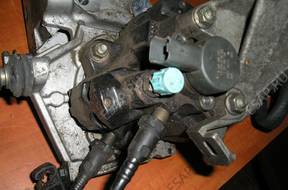 RENAUL 1.9 DCi НАСОС paliwowa COMMON RAIL RAIL