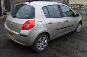 RENAULT CLIO 2007 год. NA  двигатель 1.5 DCI