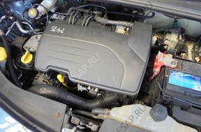 RENAULT CLIO III 1.2 16V двигатель D4F740 92 TY л.с.