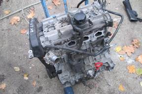 RENAULT LAGUNA 1  двигатель 2.0 16V N7QD704