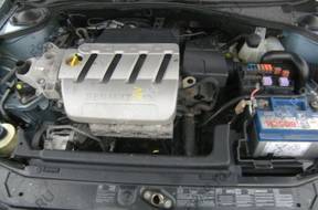 RENAULT LAGUNA II    двигатель 1.8 16V FRC
