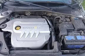 RENAULT MASTER 2,2 DCI двигатель еще на машине G9T