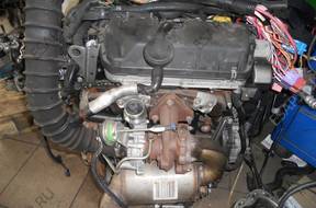 RENAULT MASTER  двигатель  2.5 DCI 2,5DCI КОМПЛЕКТНЫЙ.