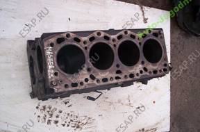 Renault Master Movana  блок цилиндров 2.5