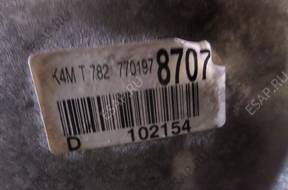 renault megan scenic II двигатель 1.6  НЕБОЛЬШОЙ ПРОБЕГ