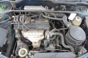 RENAULT MEGANE 1 1.4 8V двигатель