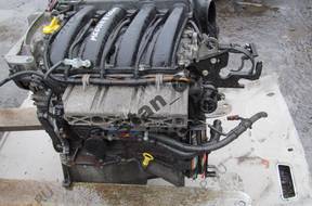 Renault Megane 1,6 16V 99 год. двигатель bez osprzetu