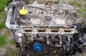 RENAULT MEGANE  1 лифт. версия  01 год.  1,4 бензиновый  двигатель