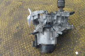 RENAULT MEGANE 1.4 96 год, КОРОБКА ПЕРЕДАЧW 7700596840