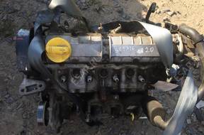 RENAULT MEGANE SCENIC 2,0  двигатель