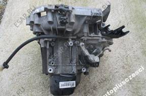 RENAULT MODUS 05 год,.1.5 DCI КОРОБКА ПЕРЕДАЧW JH3132