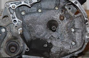 Renault Scenic 1,6 8V КОРОБКА ПЕРЕДАЧ JB3119