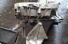 RENAULT SCENIC 1.6 16V КОРОБКА ПЕРЕДАЧW JB3 956