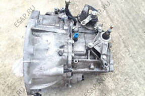 RENAULT SCENIC 2 1.9 DCI КОРОБКА ПЕРЕДАЧ 8200156391