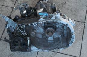 RENAULT SCENIC 2 II 1,6 16V КОРОБКА ПЕРЕДАЧW JR5104