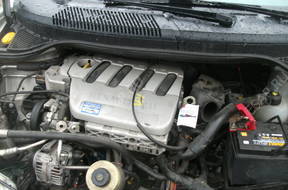 RENAULT SCENIC 99-03 1.6  16V двигатель  комплектный