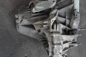 Renault Scenic II 1,5 DCI КОРОБКА ПЕРЕДАЧw TL4A000