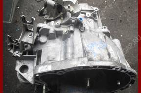 RENAULT SCENIC II 1.9 DCI КОРОБКА ПЕРЕДАЧW ND0000