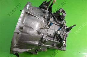 RENAULT SCENIC II КОРОБКА ПЕРЕДАЧW 1.9 DCI ND0 002