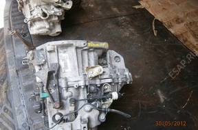 RENAULT  SCENIC III  1.9 DCI  КОРОБКА ПЕРЕДАЧ 2010