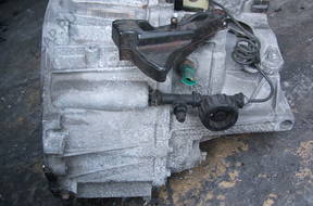 renault scenic III 1.9 dci  КОРОБКА ПЕРЕДАЧw