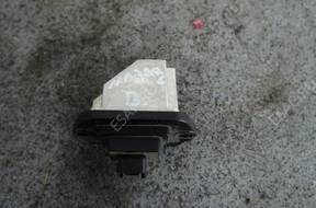 Rezystor dmuchawy Mazda 6 2004 год PM010010B