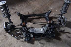 РУЛЕВАЯ РЕЙКА RANGE ROVER EVOQUE    2014 год