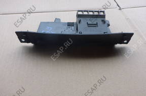 SCHOWEK NA KARTE PANEL PEUGEOT 207 CC