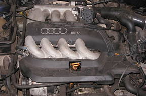 SEAT TOLEDO II 2 LEON и 1 - двигатель 1.8 AGN