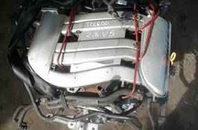 Seat Toledo Leon двигатель 2.3 бензиновый V5 symbol AQN