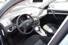 Skoda Octavia II 1.6 HB двигатель BSE 102 Koni