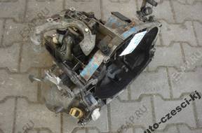 SKRZYNIA BIEG 2,2 20V бензиновый PEUGEOT 406 01r