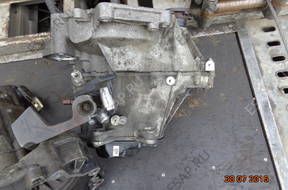 SKRZYNIA BIEG GOLF V OCTAVIA II 1.6 бензиновый JHT